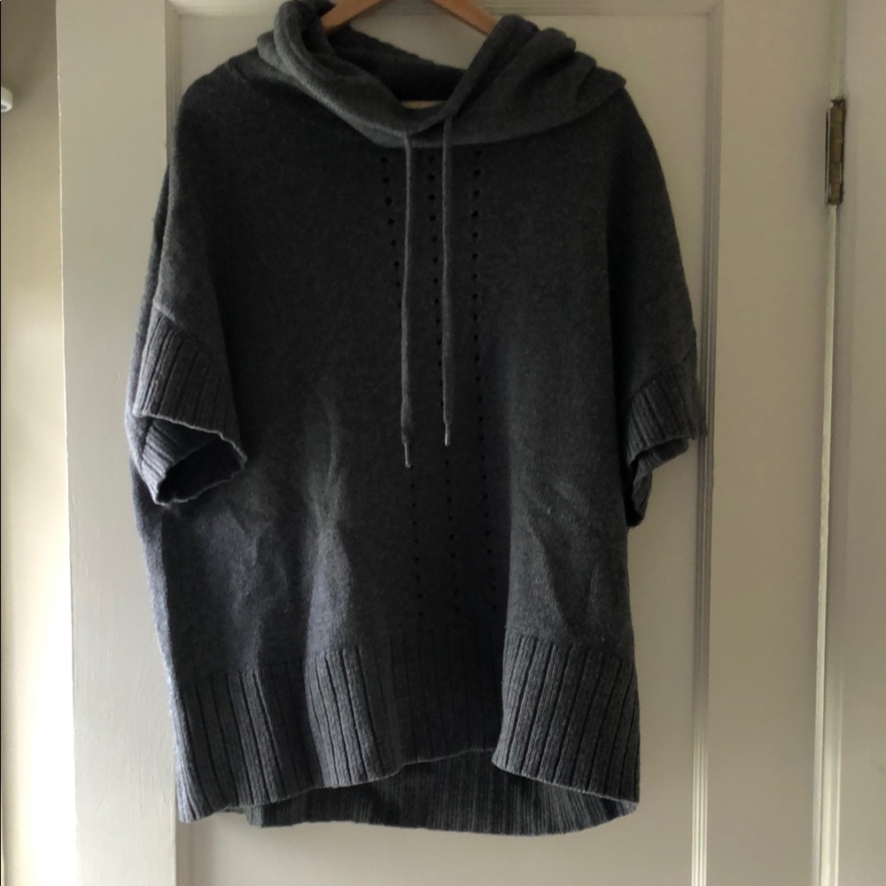 Smartwool Gray Short-Sleeve Hooded Sweater Knit Fabric